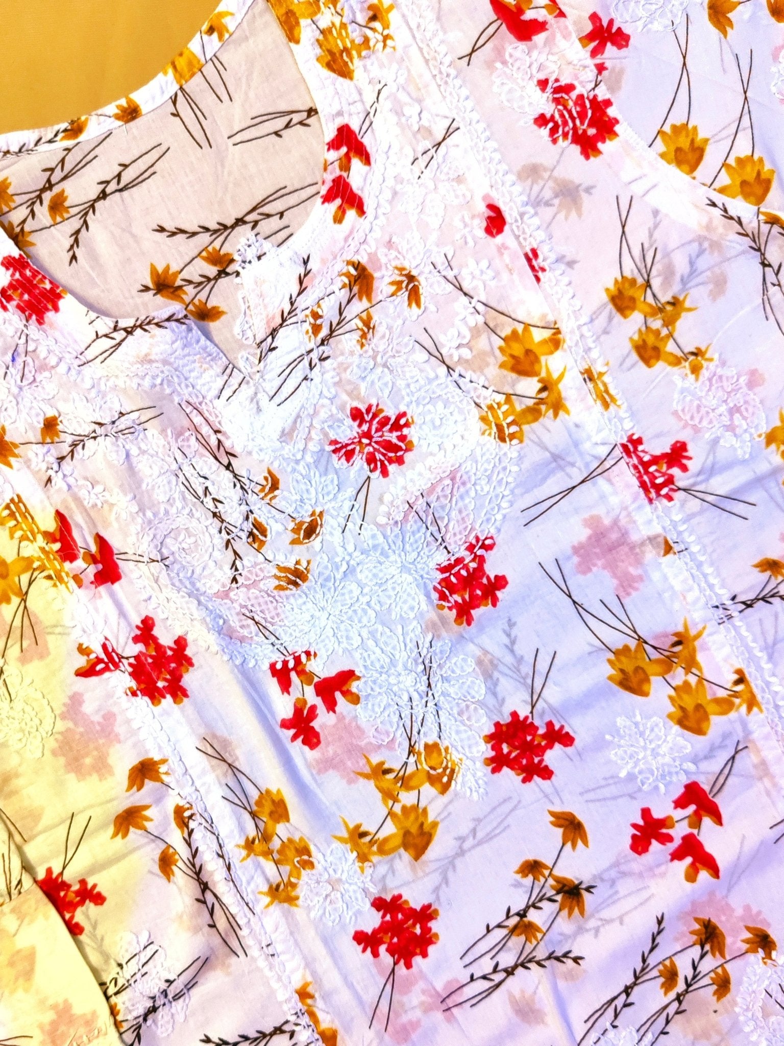 Mulmul Cotton Handcrafted Chikankari Floral Print Short Kurta - White & Red - ADNEET